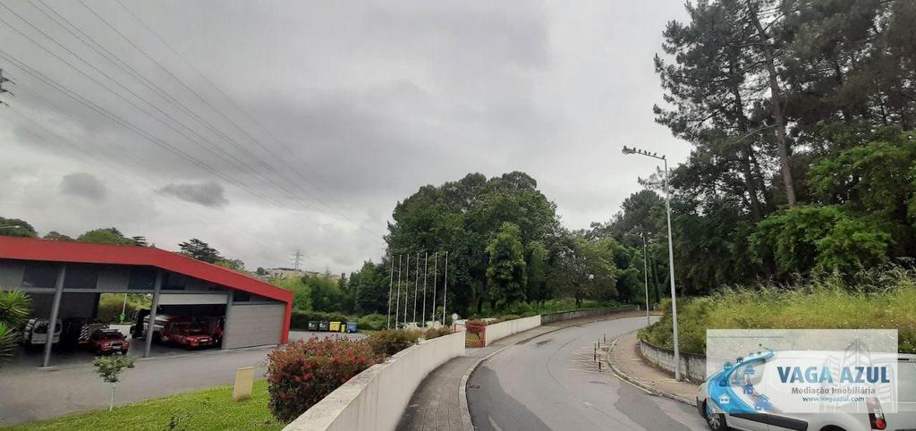 Terrenos Gondomar - Fotos para Terreno com 5.000 m2 aos Bombeiros de em Rio Tinto (240056)