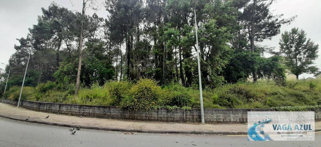 Terrenos Gondomar - Fotos para Terreno com 5.000 m2 aos Bombeiros de em Rio Tinto (240056)
