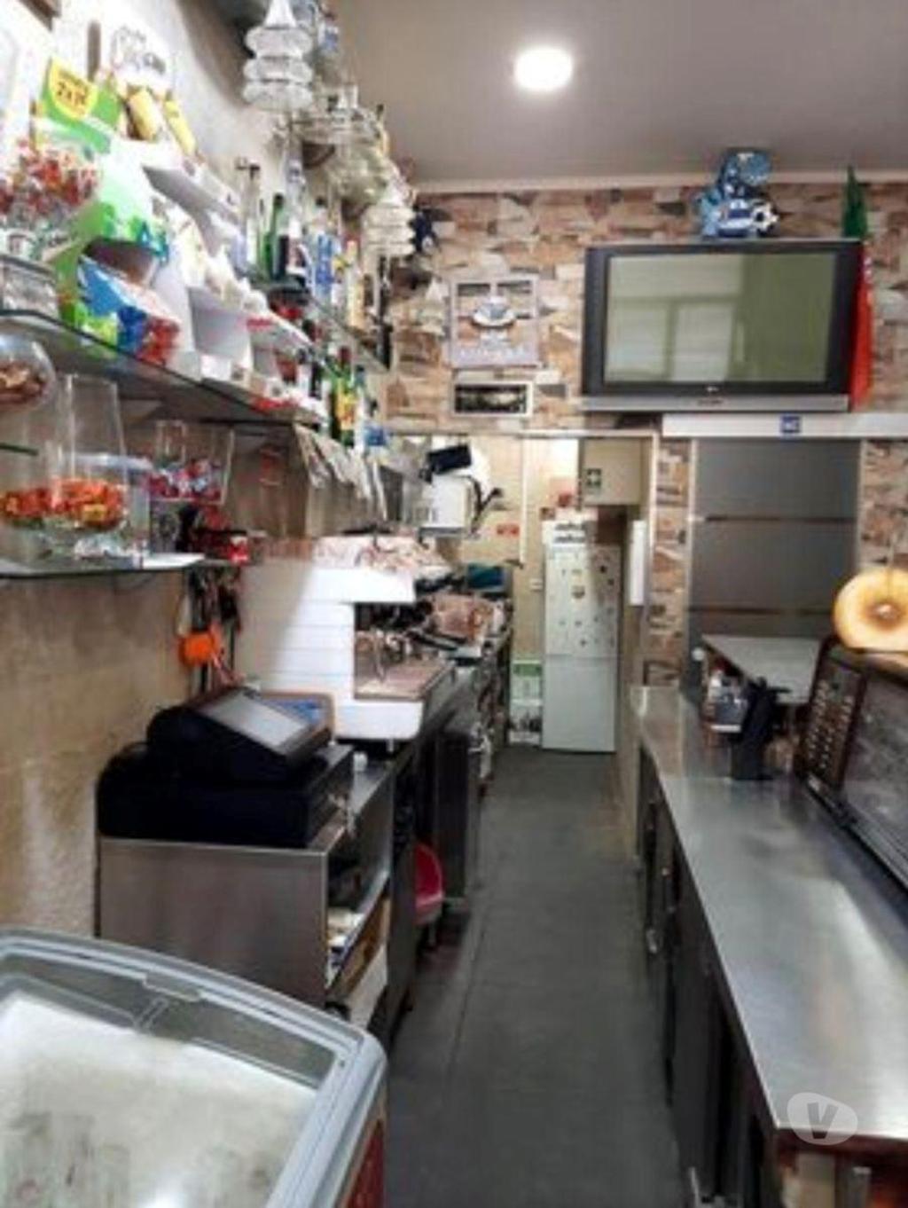 Comprar Loja Vila Nova de Gaia - Fotos para Trespasse Café Snack-bar - Vilar do Andorinho - Vila Nova de Gaia