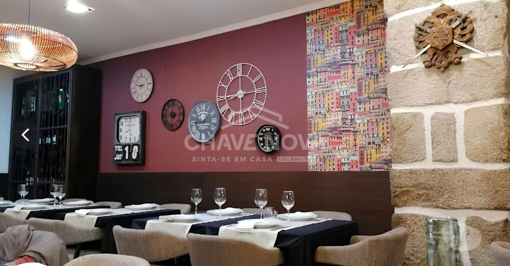 Comprar Loja Porto - Fotos para Trespasse de Restaurante na Trindade - Porto