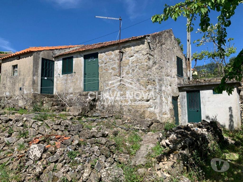 Apartamentos a venda Resende - Fotos para Moradia com Terreno em Freigil Caldas dos Aregos (BRG 00045)