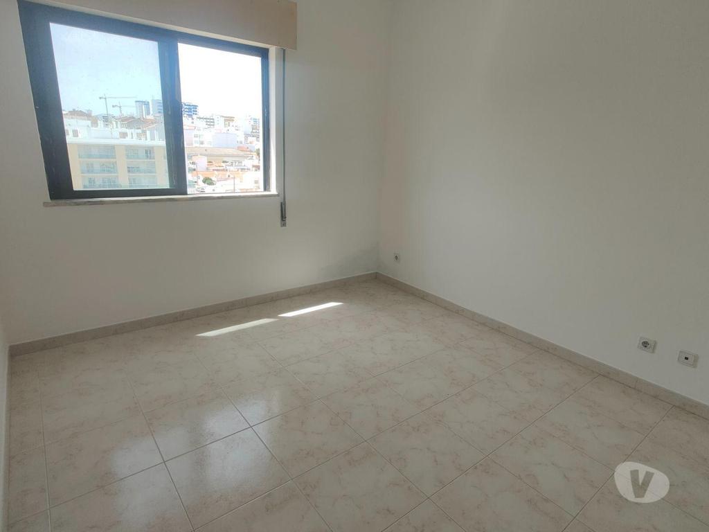 Apartamentos a venda Portimão - Fotos para Apartamento T3 Espaçoso em Portimão Ideal para Famílias