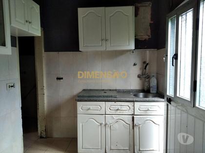 Apartamentos a venda - Fotos para Moradia T3 geminada c 2 frentes para recuperar próximo da Av.