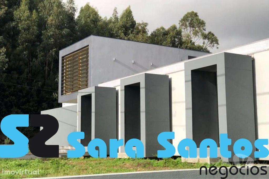 Apartamentos a venda Santa Maria da Feira - Fotos para Moradia T3+1 Isolada Nova com Piscina junto N1- Argoncilhe