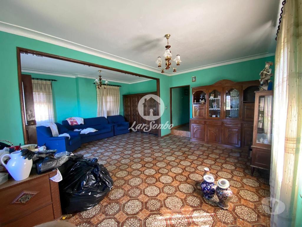 Apartamentos a venda Barcelos - Fotos para Moradia T4 Individual e com garagem em Barcelos (265-M-01496)