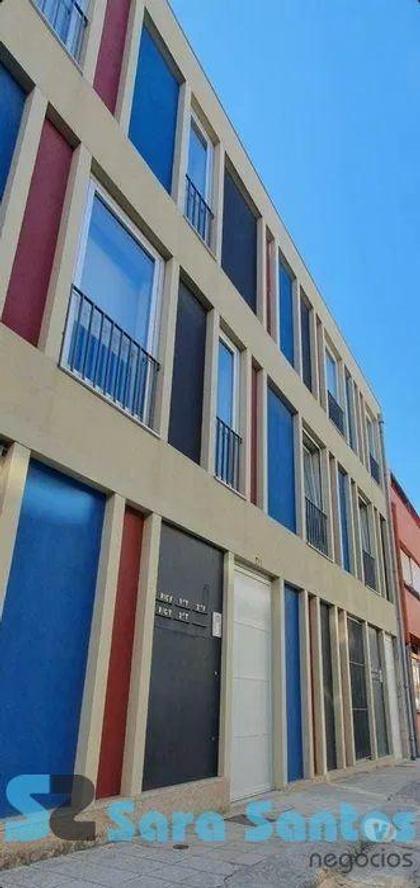 Imóveis para alugar - Fotos para T1 Duplex, Mobilado e Cozinha Equipada- Porto