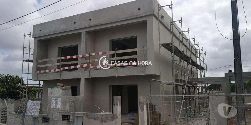 Apartamentos a venda Seixal - Fotos para Moradia Bifamiliar com piscina em Pinhal General