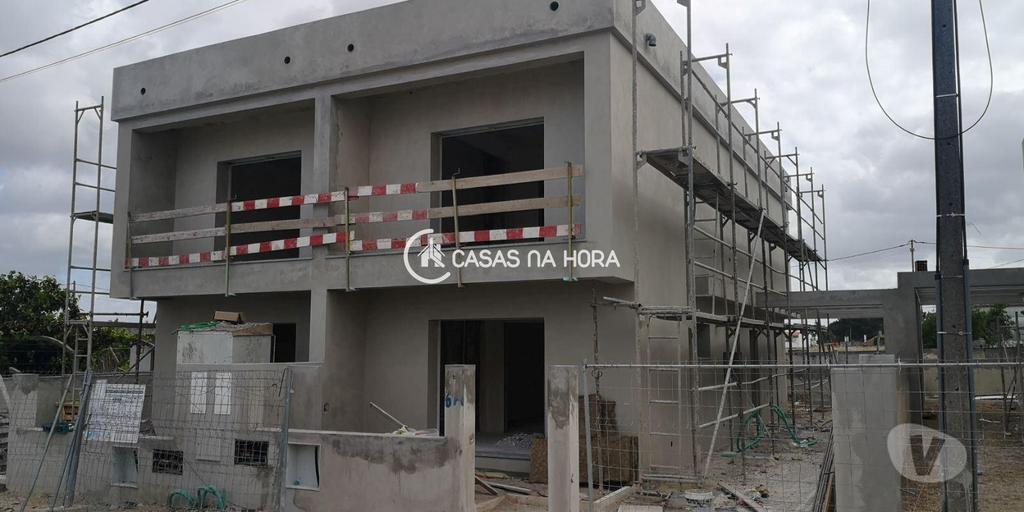 Apartamentos a venda Seixal - Fotos para Moradia Bifamiliar com piscina em Pinhal General