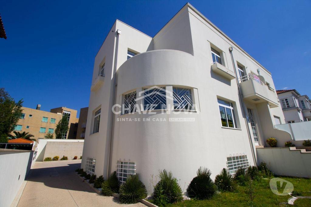 Apartamentos a venda Porto - Fotos para Moradia Independente na Avenida Marechal Gomes da Costa - Porto