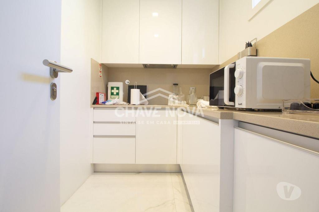 Apartamentos a venda Porto - Fotos para Moradia Independente na Avenida Marechal Gomes da Costa - Porto