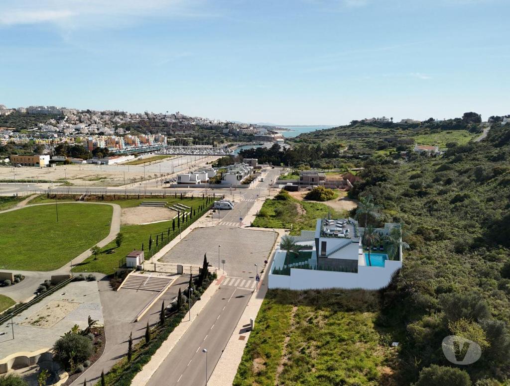 Apartamentos a venda Albufeira - Fotos para Luxuosa Moradia V4 em Construção Junto à Marina de Albufeira