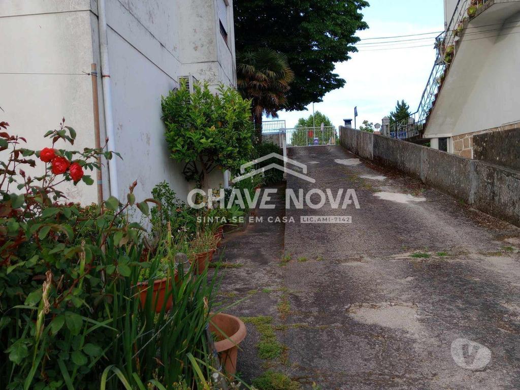 Apartamentos a venda Valongo - Fotos para Apartamento T2 no centro de Valongo (Arrendado) (RT 02537)