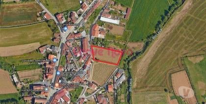 Terrenos a venda - Fotos para Valongo-Terreno para 5 moradias (RT 01167)