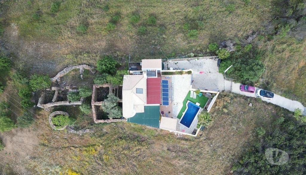 Apartamentos a venda Tavira - Fotos para Moradia de 3 Quartos com Piscina nas Montanhas de Tavira