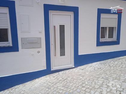 casas para vender - Fotos para Moradia Renovada T2 em Banda c Cave, Coz. Equipada - Sesimbra
