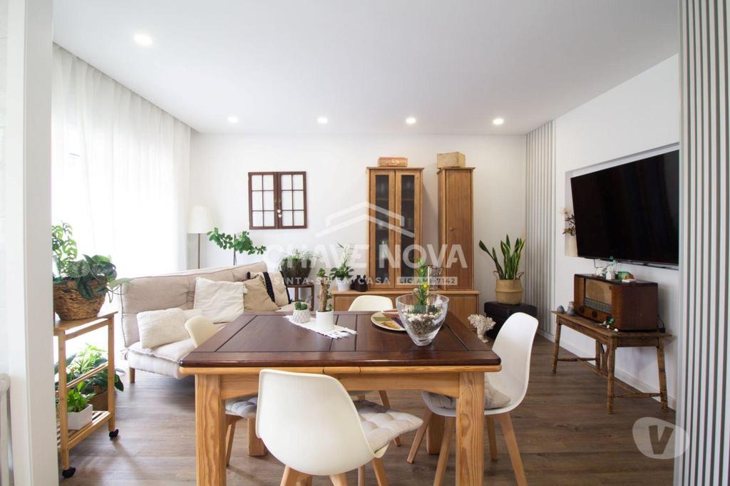 Apartamentos a venda Vila Nova de Gaia - Fotos para Vila-nova-de-gaia-Andar Moradia V3 na Madalena (GN 01939)