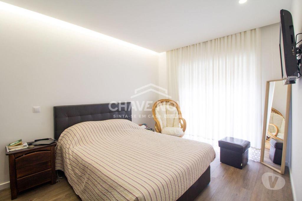 Apartamentos a venda Vila Nova de Gaia - Fotos para Vila-nova-de-gaia-Andar Moradia V3 na Madalena (GN 01939)