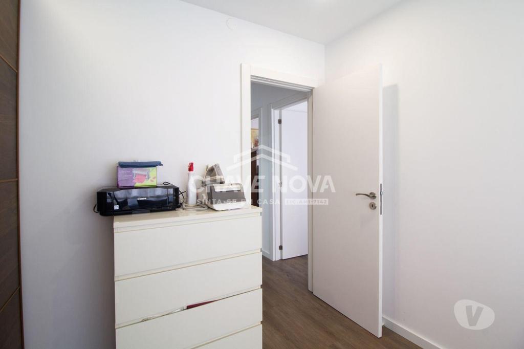 Apartamentos a venda Vila Nova de Gaia - Fotos para Vila-nova-de-gaia-Andar Moradia V3 na Madalena (GN 01939)