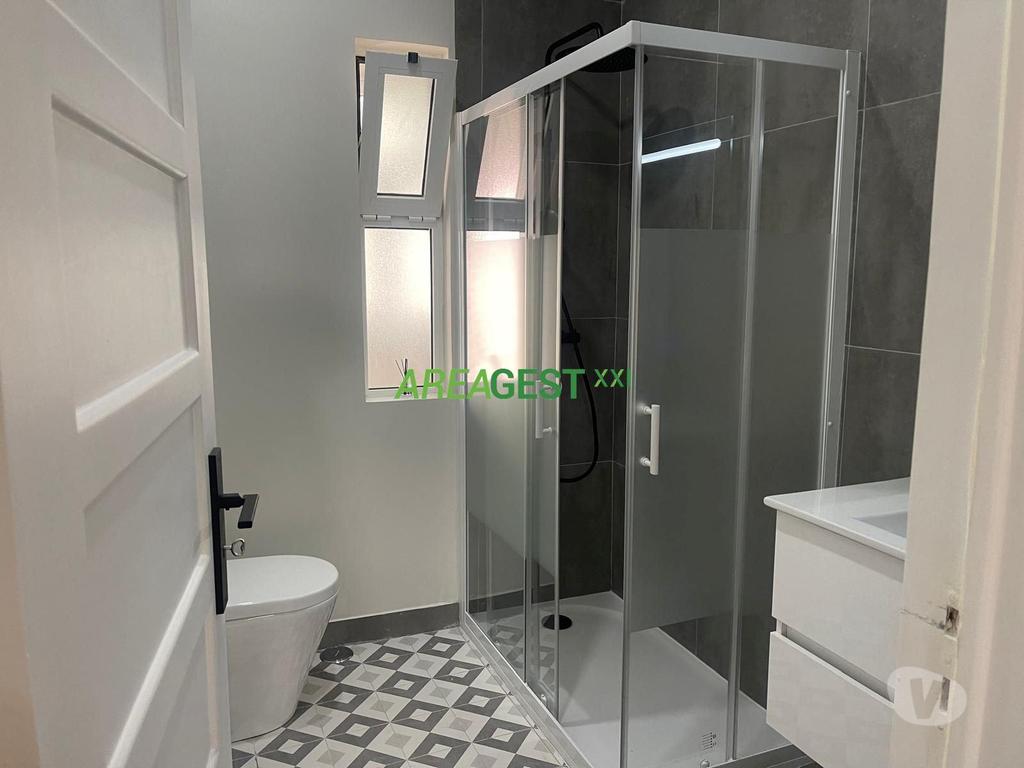 Apartamentos a venda Sintra - Fotos para Apartamento T4 remodelado com quintal para venda, em Queluz