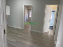 Apartamento T4 remodelado com quintal para venda, em Queluz