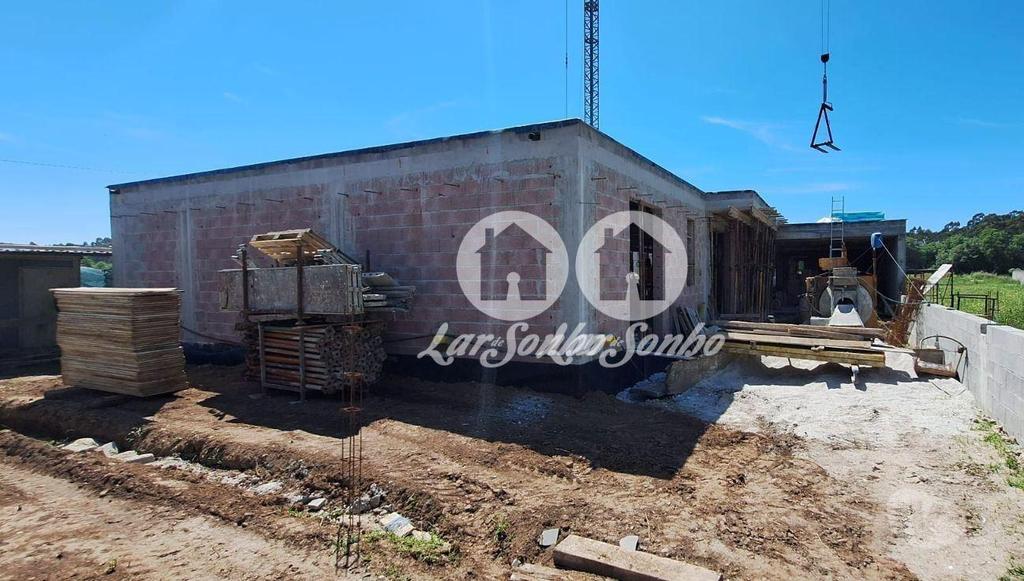 Apartamentos a venda Viana do Castelo - Fotos para Moradia T3 Térrea Nova em Construção (265-M-01526)