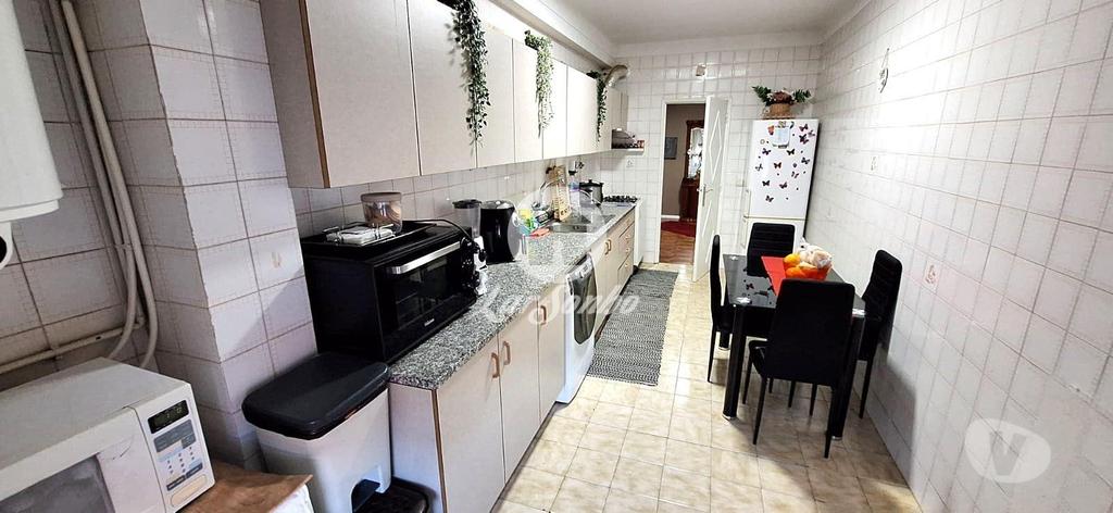 Apartamentos a venda Barcelos - Fotos para Barcelos-Apartamento T4 com garagem em Barcelos (265-A-01531)