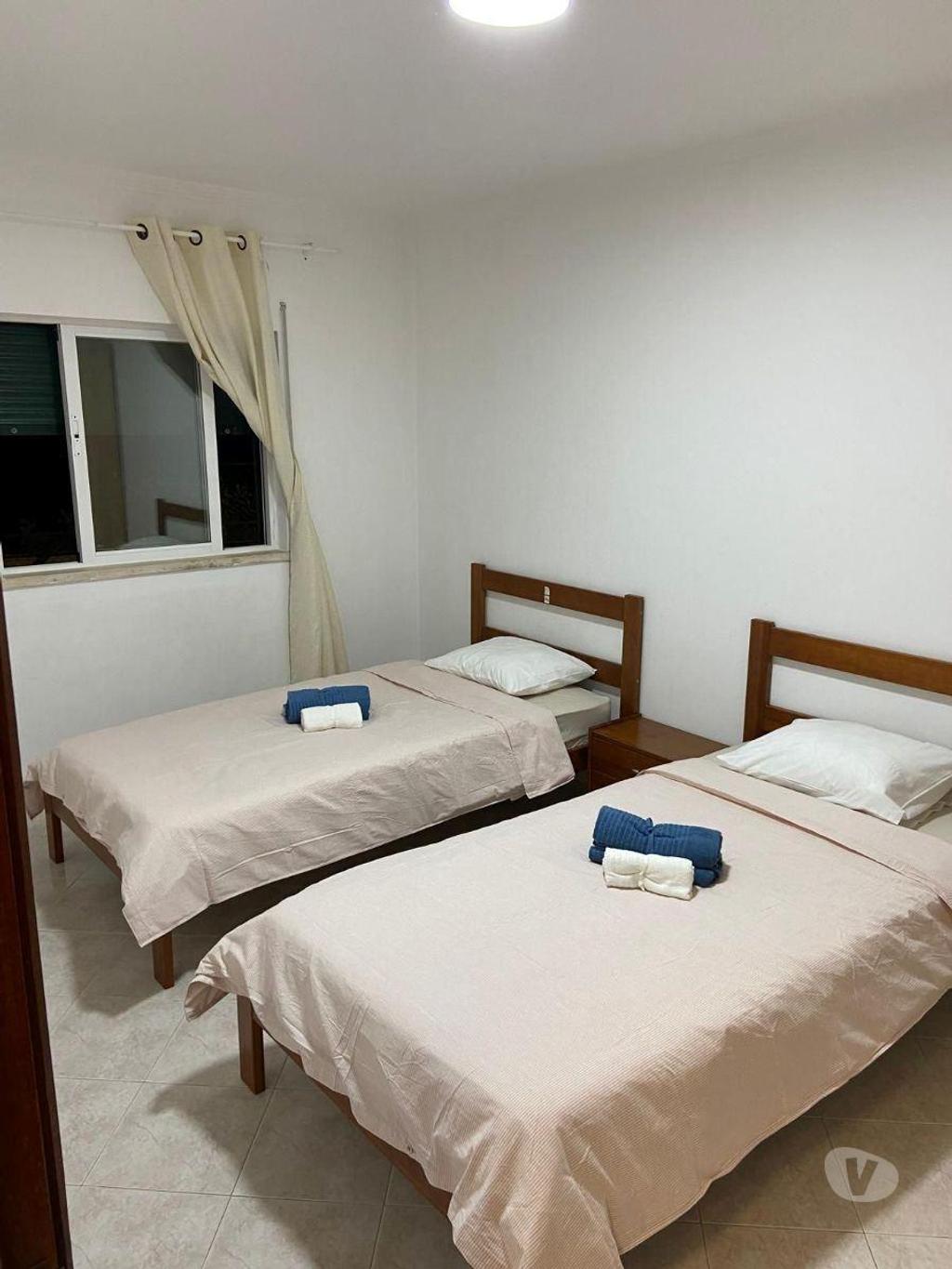 Apartamentos a venda Albufeira - Fotos para Apartamento T2+1 com Piscina e Campo de Ténis - a 5 Min das