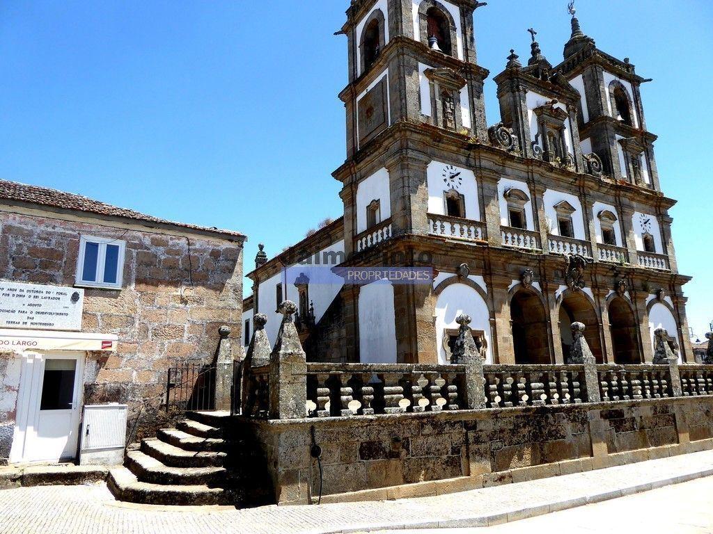 Terrenos Valpaços - Fotos para 4ha com Castanheiros, em Trás-os-Montes. Portugal, Vila Real,