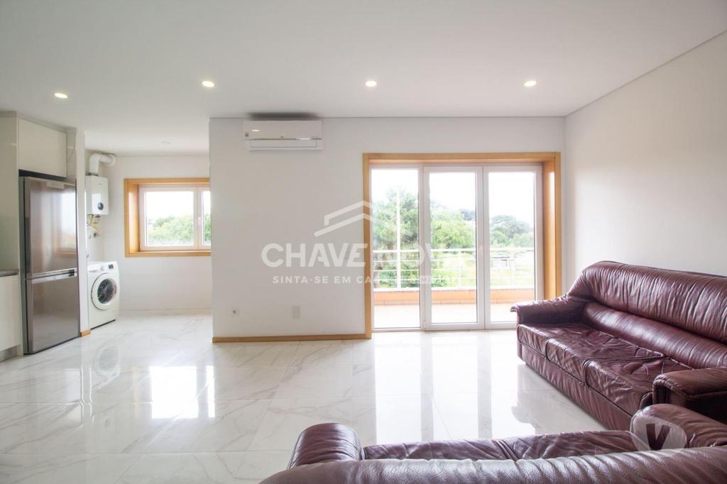 Apartamentos a venda Vila Nova de Gaia - Fotos para Apartamento T3 vista mar 2 frentes varanda Garagem e Arrumo