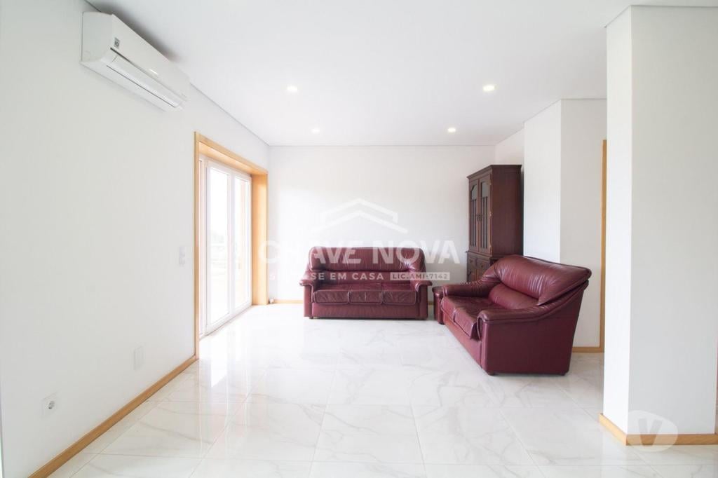 Apartamentos a venda Vila Nova de Gaia - Fotos para Apartamento T3 vista mar 2 frentes varanda Garagem e Arrumo