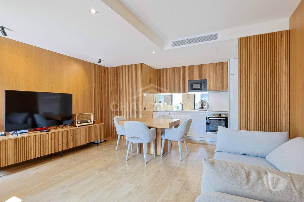 Apartamentos a venda Porto - Fotos para Porto-Apartamento T2 no Porto com terraço de 86 m2 (PRTBV 00394)