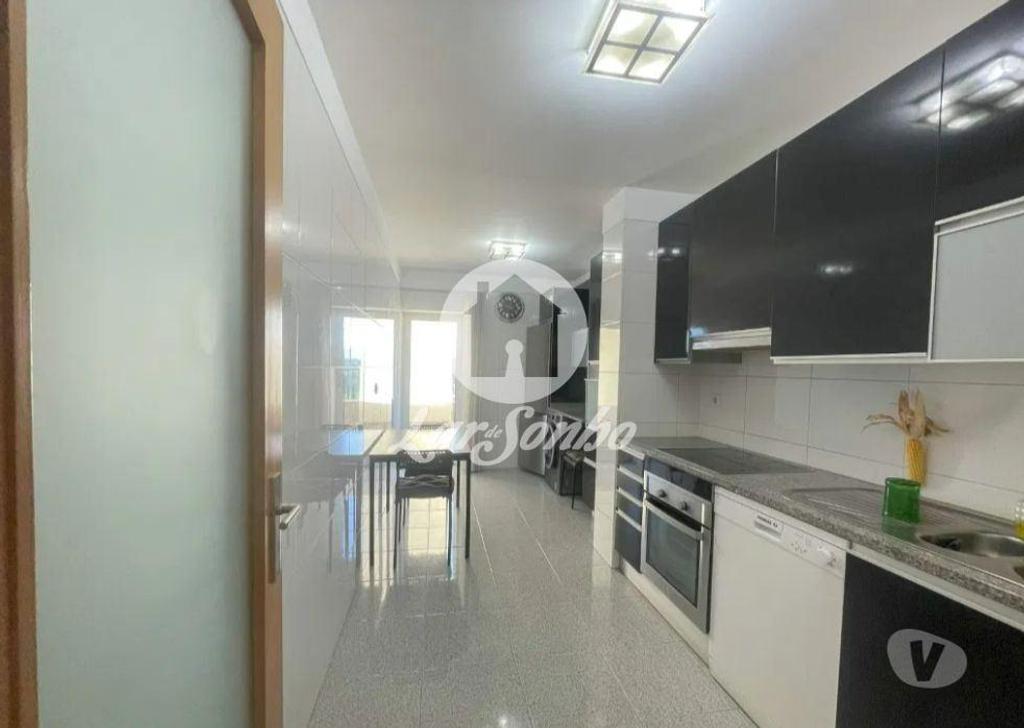 Apartamentos a venda Barcelos - Fotos para Apartamento T2 com jardim e garagem em Barcelos (265-A-01527)