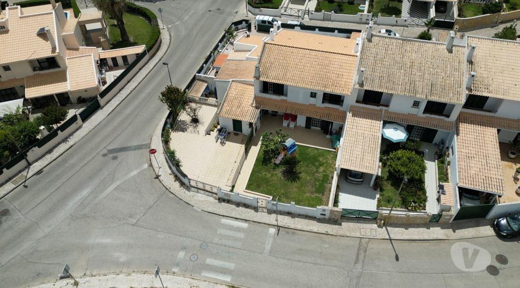 Apartamentos a venda Albufeira - Fotos para Vivenda Excepcional com 5 Quartos em Albufeira (ALBF 00137)