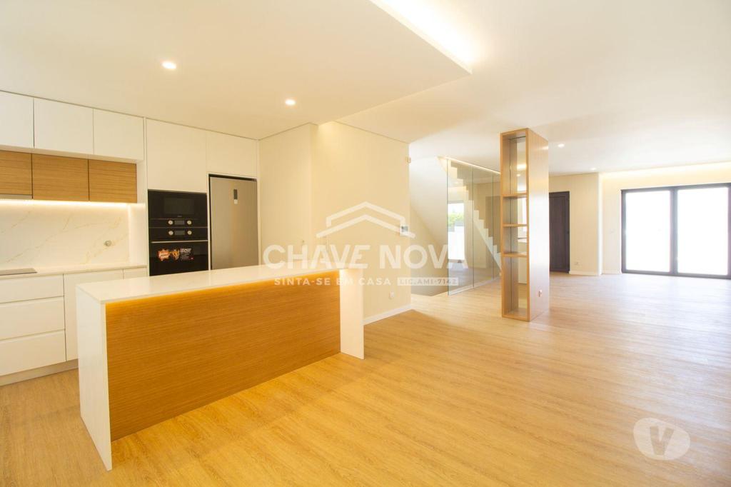 Apartamentos a venda Gondomar - Fotos para Gondomar-Moradia T3 em Gondomar (MAD 01807)