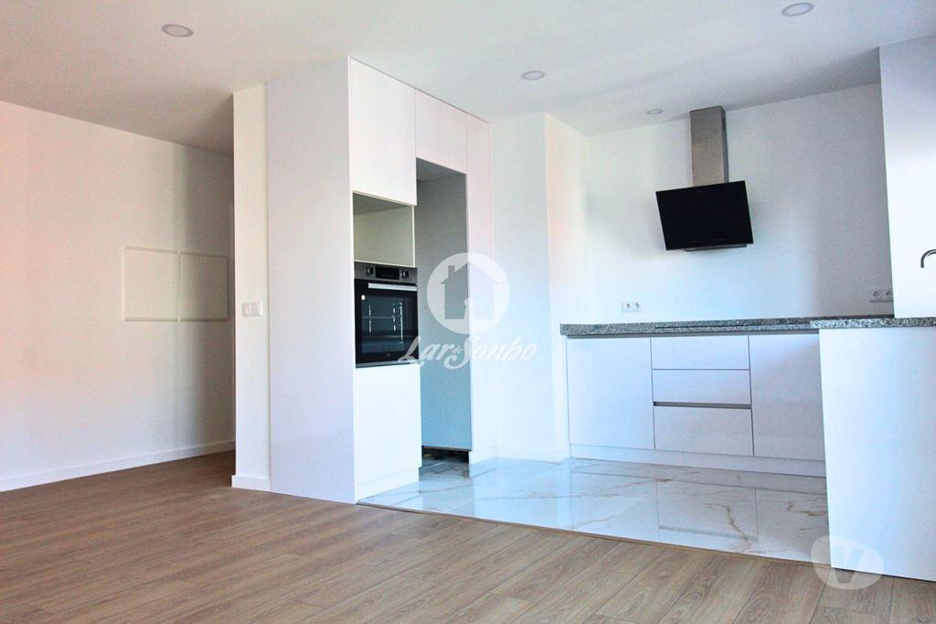 Apartamentos a venda Barcelos - Fotos para Apartamento, como novo, para venda, Barcelos - Barcelos, V.Boa,