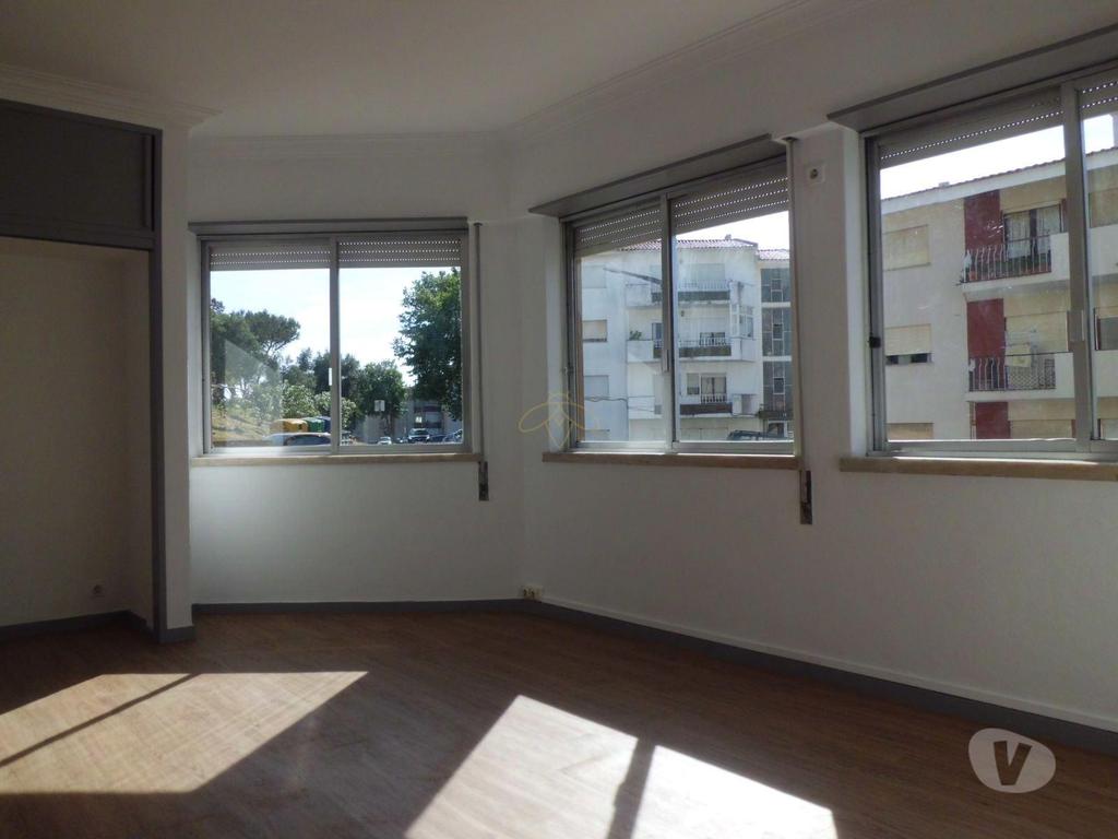 Aluguer Loja Cascais - Fotos para Escritório, para arrendamento, Cascais - Cascais e Estoril