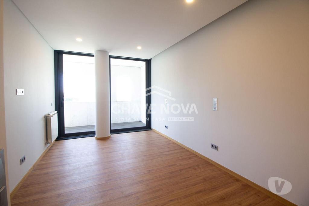 Apartamentos a venda Porto - Fotos para Apartamento T3+1 à venda na rua de Damião de Góis - Porto