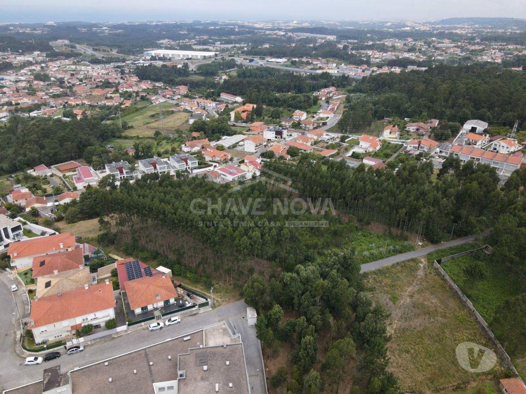 Terrenos Santa Maria da Feira - Fotos para Terreno com 7706m2 para construção de 14 moradias - Nogueira
