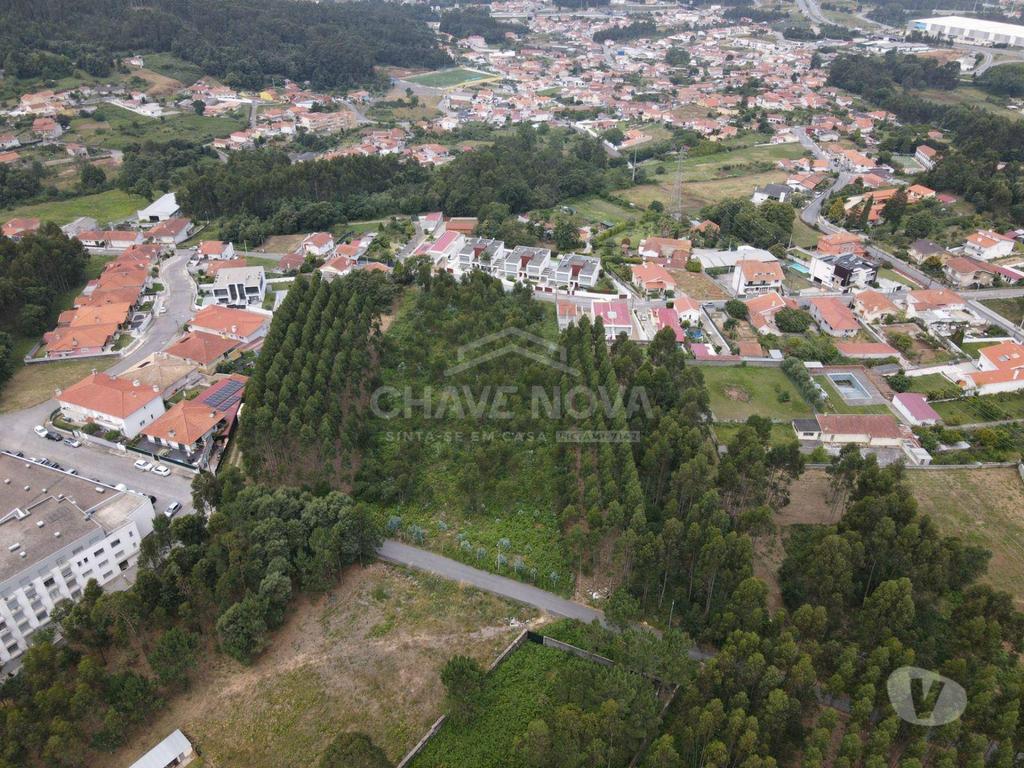 Terrenos Santa Maria da Feira - Fotos para Terreno com 7706m2 para construção de 14 moradias - Nogueira