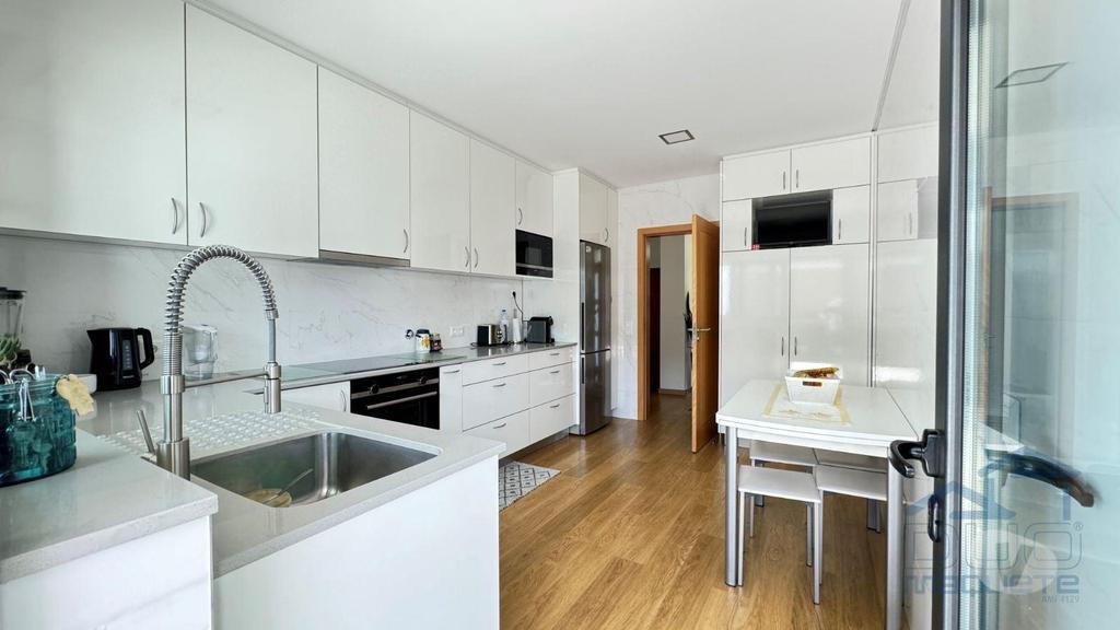 Apartamentos a venda Matosinhos - Fotos para Matosinhos-Moradia T2+1 Guifões - Matosinhos (015 24)