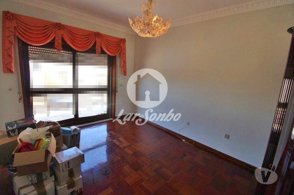 Apartamentos a venda Vila do Conde - Fotos para Vila-do-conde-Moradia M5 + GF - Vila do Conde (240-M-20054)