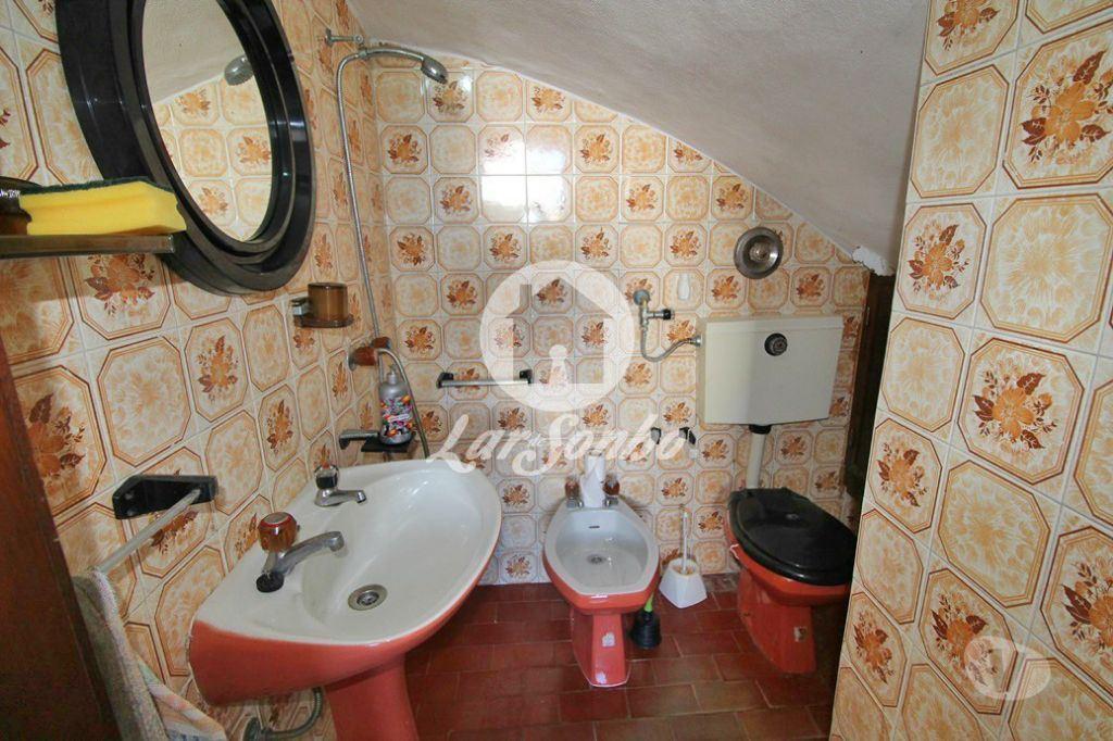 Apartamentos a venda Vila do Conde - Fotos para Vila-do-conde-Moradia M5 + GF - Vila do Conde (240-M-20054)