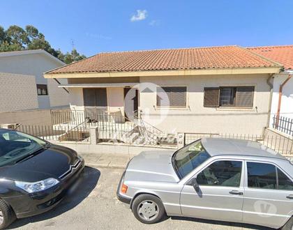 Apartamentos a venda - Fotos para Moradia Bi-familiar T6 de 3 Frentes à Venda em Fânzeres
