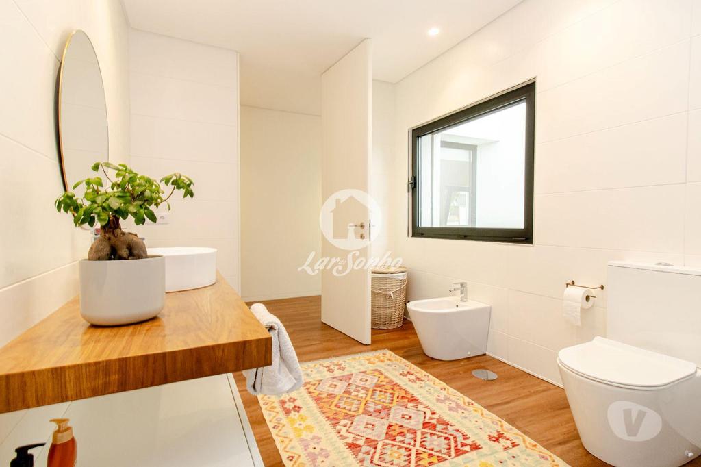 Apartamentos a venda Vila do Conde - Fotos para Moradia T3 Térrea COMO NOVA em Mosteiró, Vila do Conde.