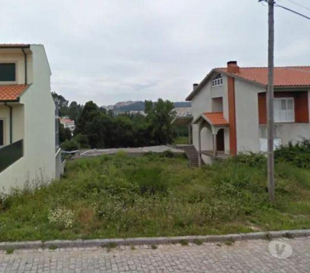 Terrenos Vila Nova de Gaia - Fotos para O terreno em questão possui um projeto aprovado para a