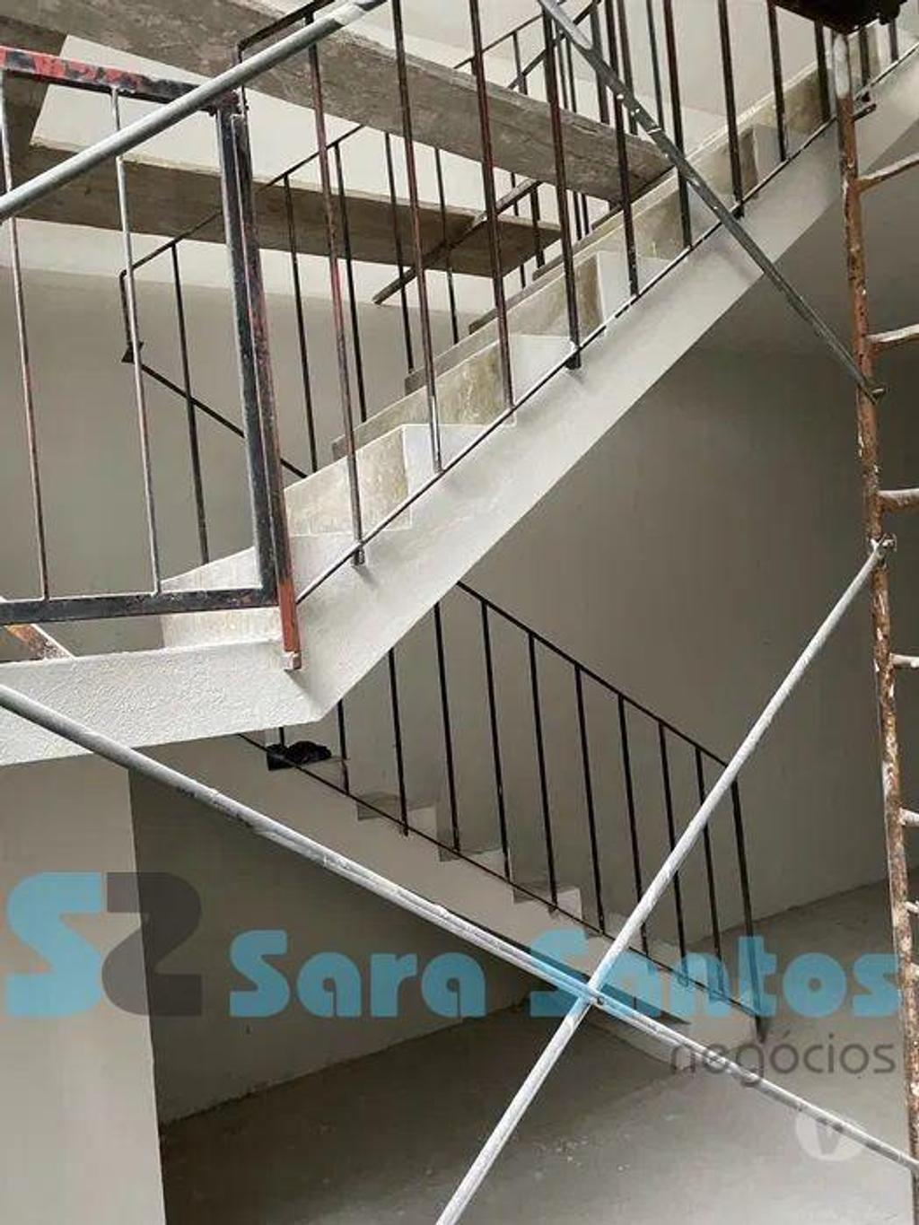 Comprar Loja Porto - Fotos para Loja Nova C Mezanine 235m2 baixa Porto
