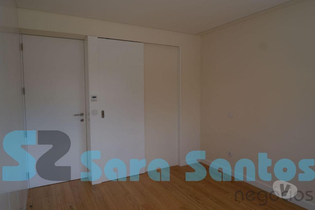 Apartamentos a venda Porto - Fotos para T3 Renovado C Terraço e Garagem Individual á Boavista-Porto
