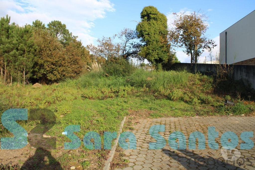 Terrenos Vila Nova de Gaia - Fotos para Lote Terreno C 1496M2 junto ao Cruzamento Avintes-Gaia (SS0910)