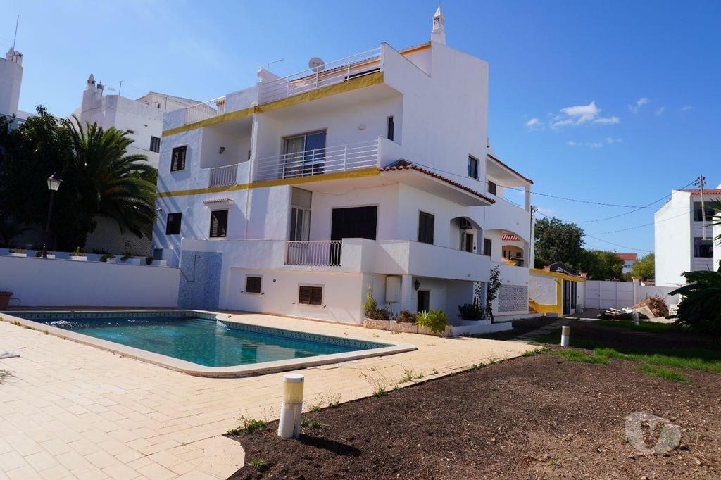 Apartamentos a venda Albufeira - Fotos para Residencial com 8 Apartamentos (T1 e T2) em Albufeira