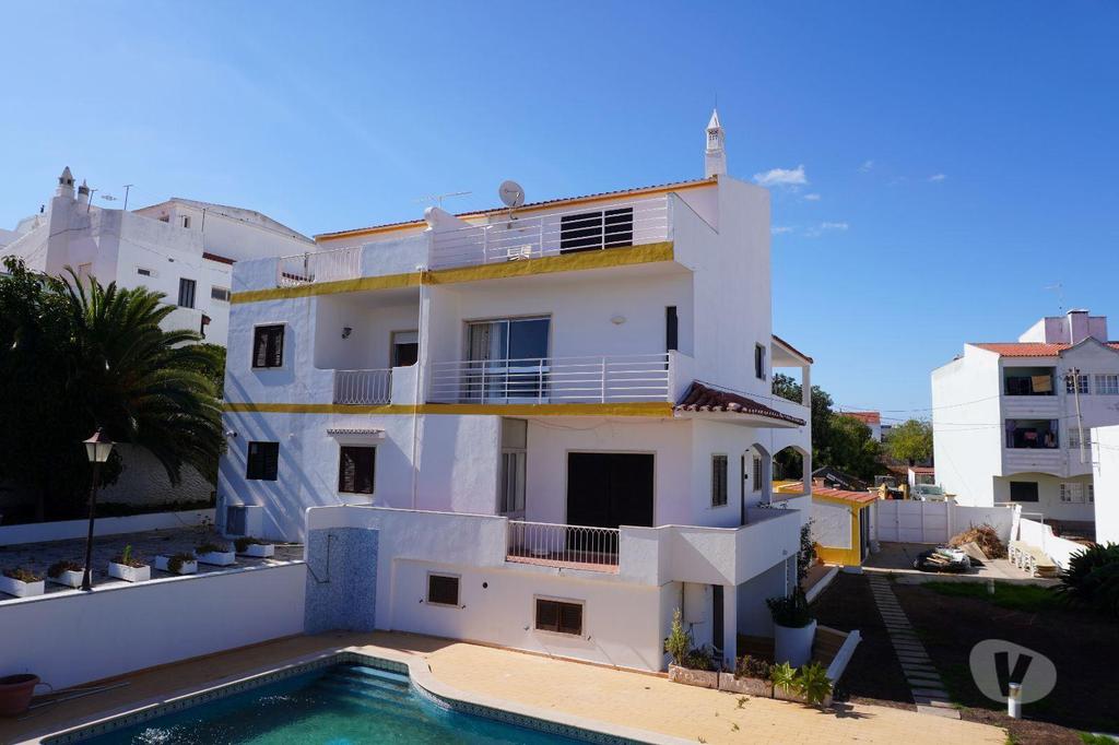 Apartamentos a venda Albufeira - Fotos para Residencial com 8 Apartamentos (T1 e T2) em Albufeira